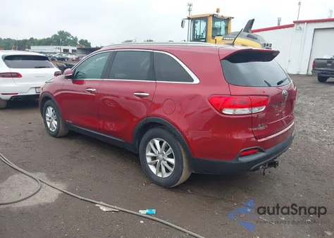 2016 Kia Sorento 3.3L Lx из США, поврежденный, VIN 5XYPGDA54GG137961